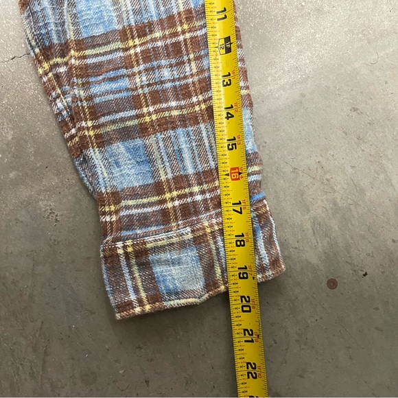 R13 - Picture 9 of 10